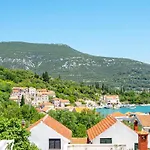 Awesome Home In Ston With Wifi