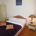 Apartment Maja-1