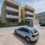 Apartments Villa Ema