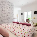 Candy Ap.-Near Center,Bus,Beach+Free Parking Place