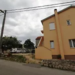 Apartment Sea View Saric