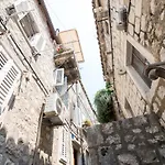 Rooms Ane Old Town