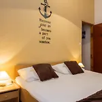 Lovely Room In Old Town
