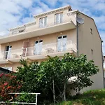 Apartment Fiorenini 2