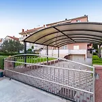Apartment Leon