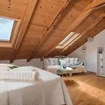 Borna Apartments