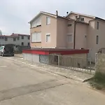 Villa  LL te huur in Vrsi