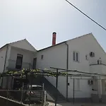 Apartmani Lukacic