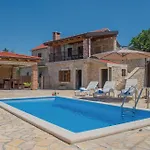 Luxury Villa Maria With Pool