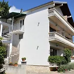Charming Studio Apartment