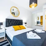 Apartments Adriatic Oasis & Marine View