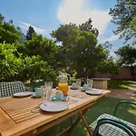 Apartment Villa Ahava Buza