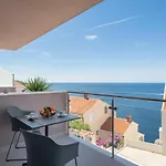 Apartments Cosmopolit