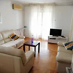 Apartment 5