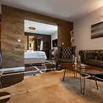 Suites Kod Guste