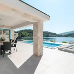 Villa Azzurro