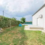 Apartment Cherry Garden