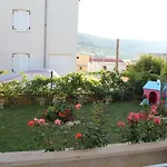 Apartments Paulin Pag