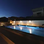 Serene Villa In Seline With Private Swimming Pool