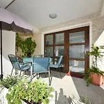 Lovely Apartment In The Groundfloor