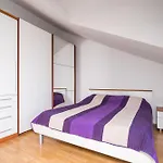 Bellevue Apartments