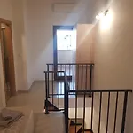 Ela