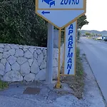 Apartmani Ola