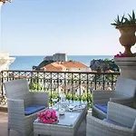 Solei With Terrace Oldtown And Sea View