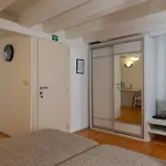 Divina Blue Apartment