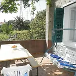 Villa Soti