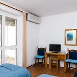 Plavi Zal Apartment