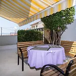 Apartment Indigo