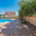 Villa Mare Apartments