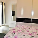 Apartments Ante 1306