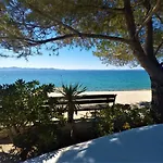 Luxury Apartment With Beautiful Sea View