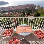 Apartment With Amazing View Dubrovnik