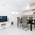 Bayshore Apartment