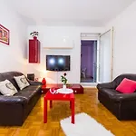 Apartment Petra
