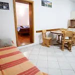 Apartment Talir