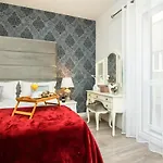 Francesca Luxury Apartment