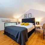 Couple Getaway Apartments