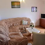 Apartments Zana