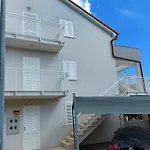 Apartments Ozana