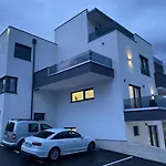 Villa Tara