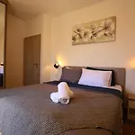 Kuca Za Odmor Zane