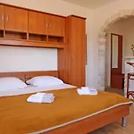 Pansion Marinka-Bire Rooms