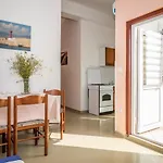 Apartmani Mira