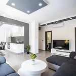 Villa Andelina In Zadar Near The City Center With Private Pool And Sauna - By Ta Leut Agency