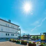 Crowonder Luxury Vir- 6 New Apartments For Families With Playground For Kids
