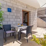 Apartments Divanovic